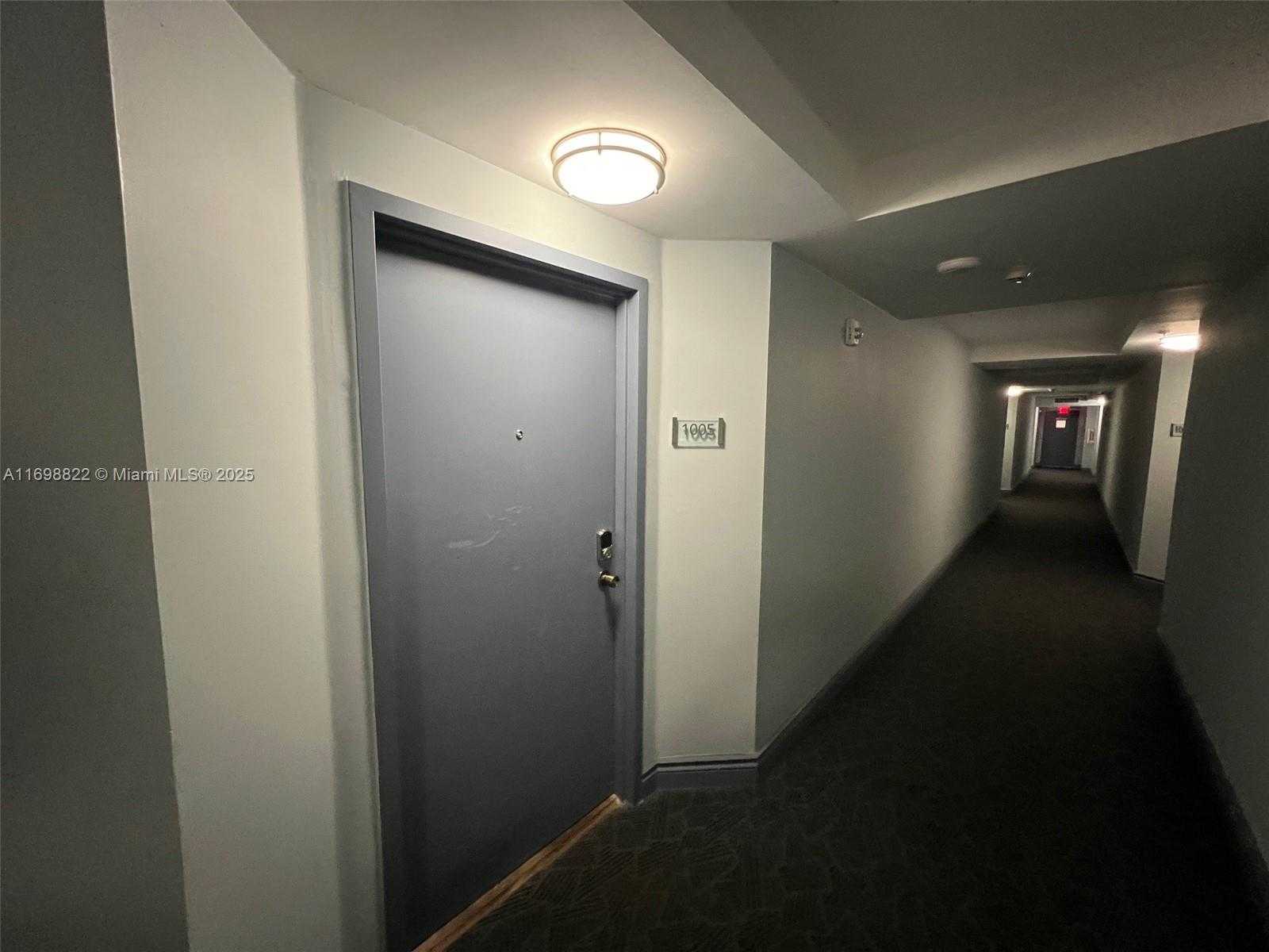 Small Image of 1688 WEST AVE #1005, Miami Beach Number 23