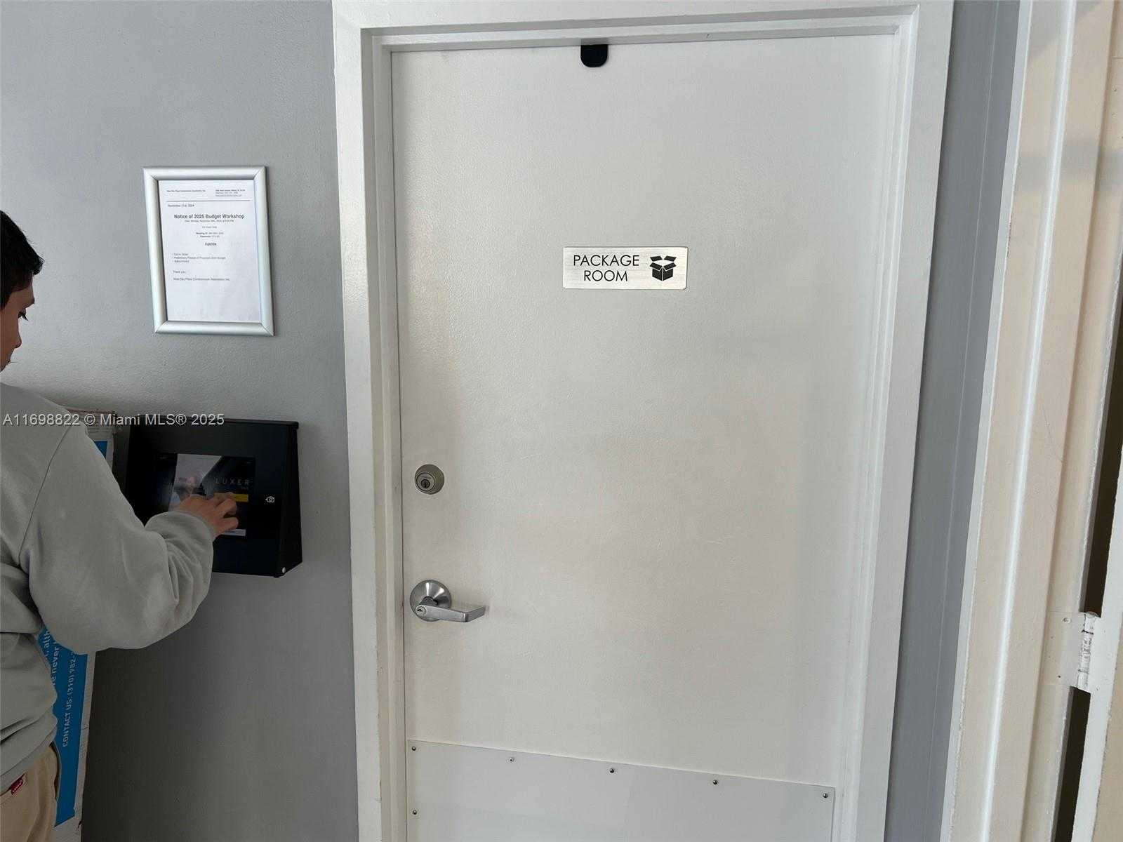 Small Image of 1688 WEST AVE #1005, Miami Beach Number 27