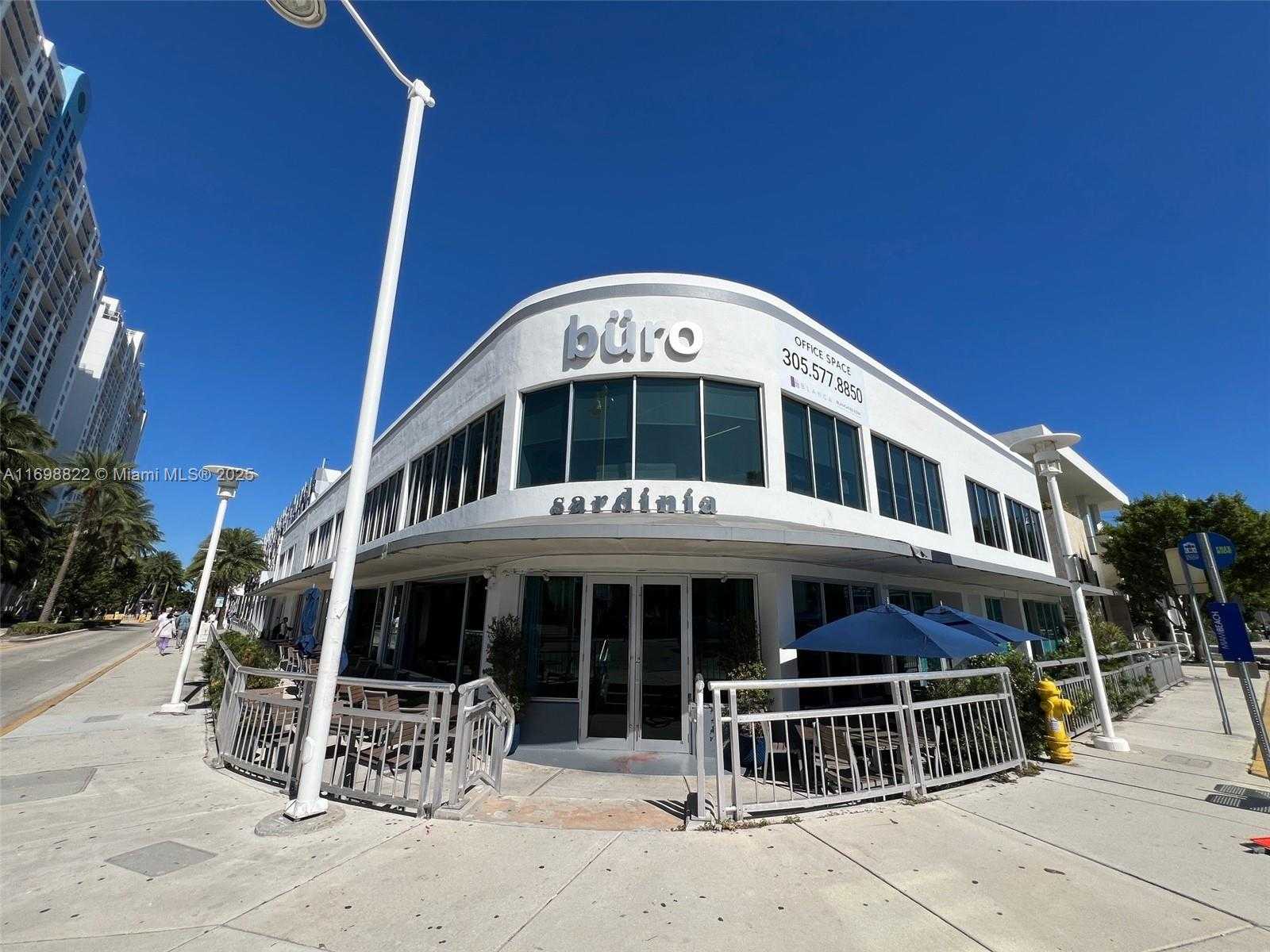 Small Image of 1688 WEST AVE #1005, Miami Beach Number 43