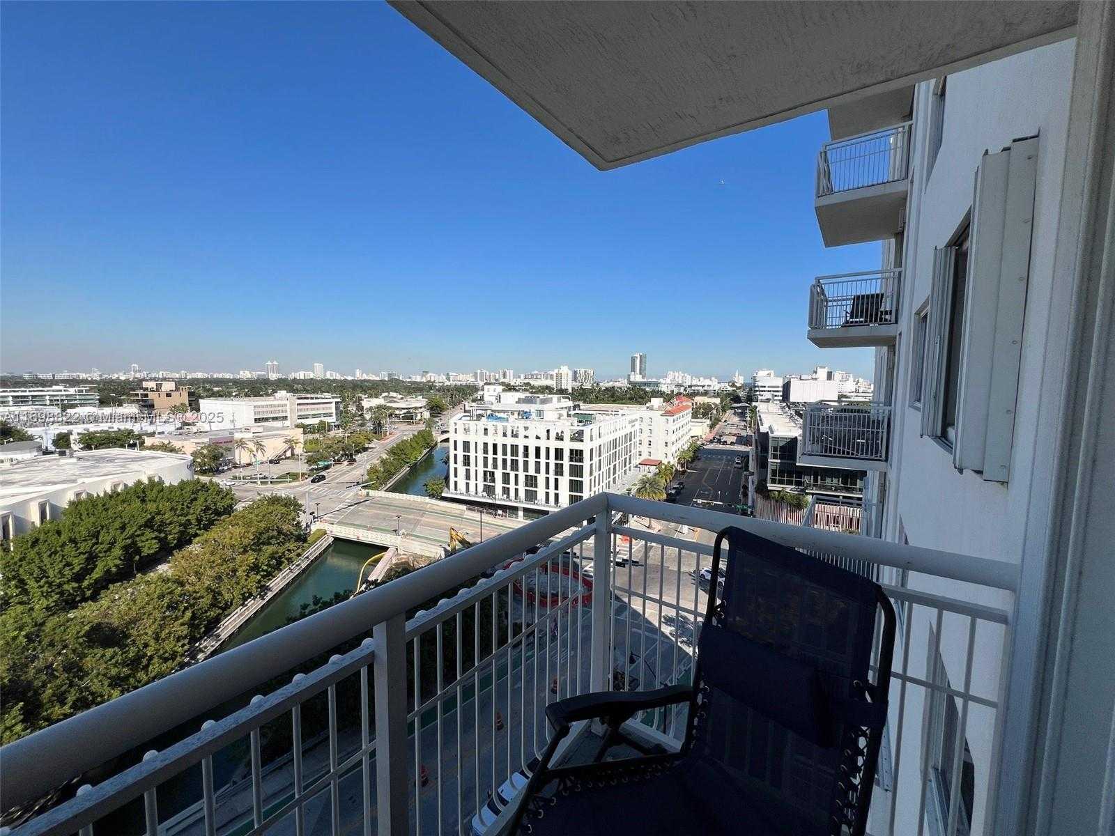 Small Image of 1688 WEST AVE #1005, Miami Beach Number 5