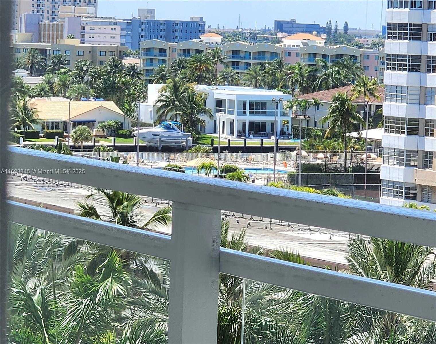Small Image of 2030 SOUTH OCEAN DR #604, Hallandale Beach Number 6