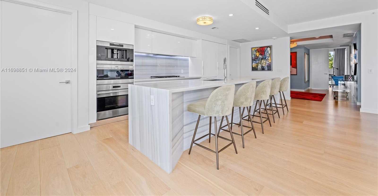 Small Image of 1 COLLINS AVENUE #306, Miami Beach Number 12