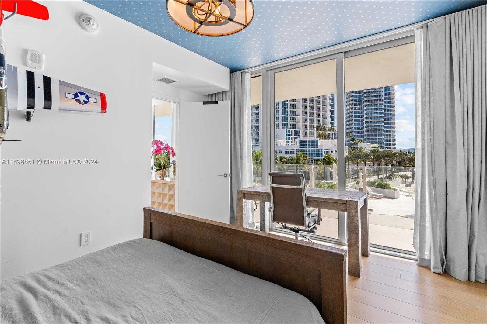 Small Image of 1 COLLINS AVENUE #306, Miami Beach Number 22