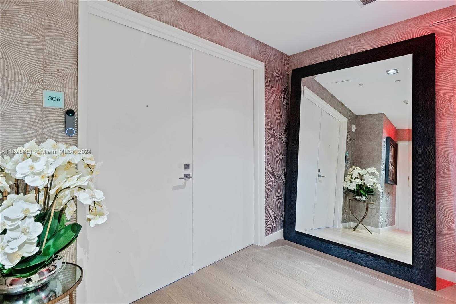 Small Image of 1 COLLINS AVENUE #306, Miami Beach Number 33