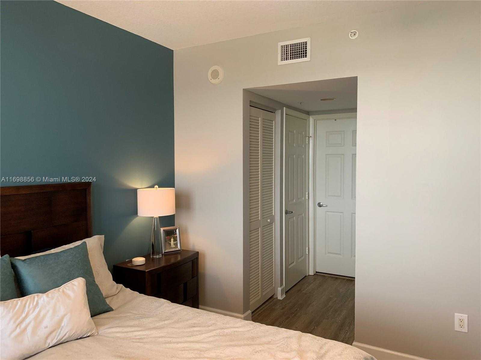Small Image of 55 MERRICK WAY #730, Coral Gables Number 14