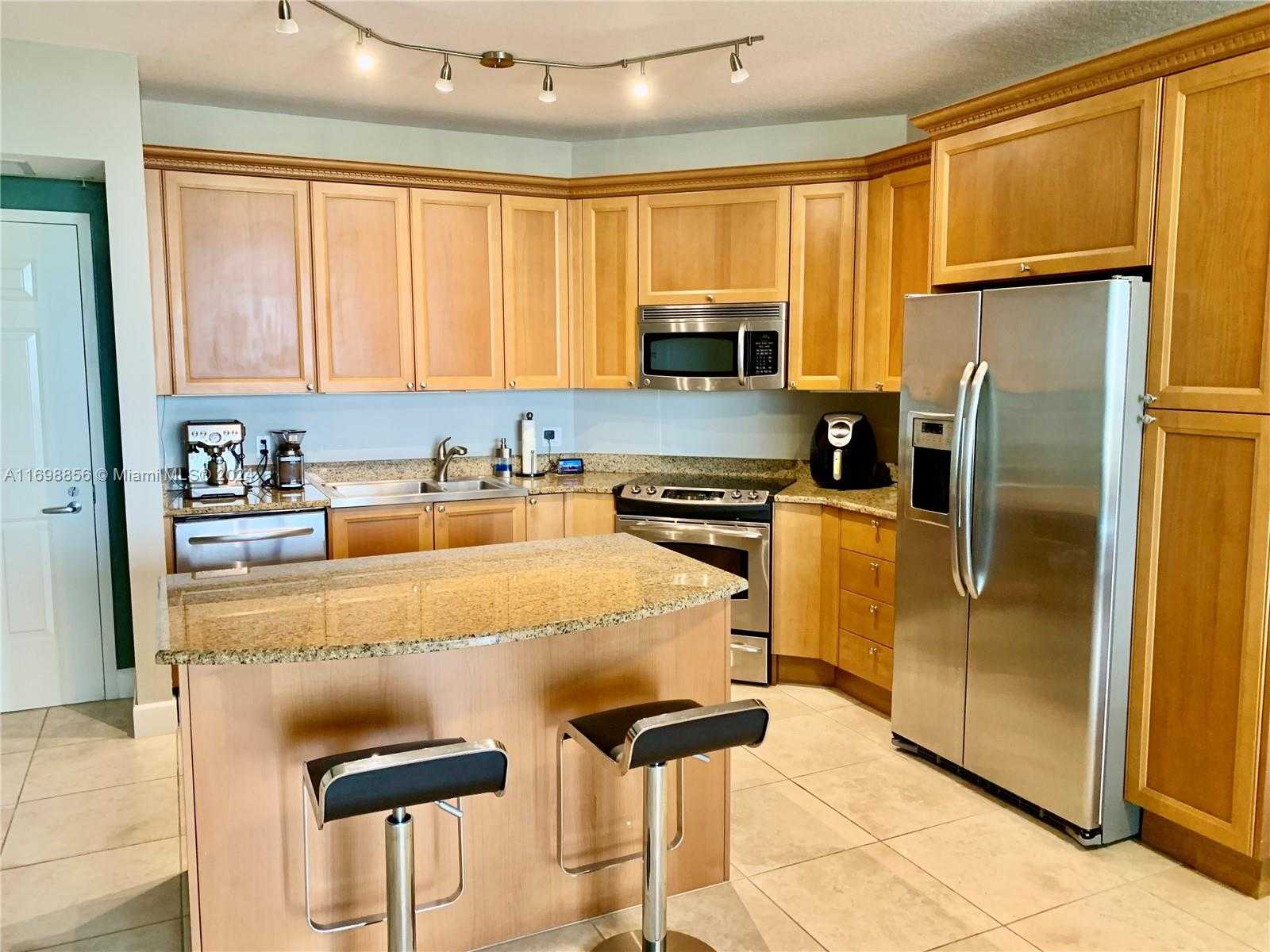 Small Image of 55 MERRICK WAY #730, Coral Gables Number 3
