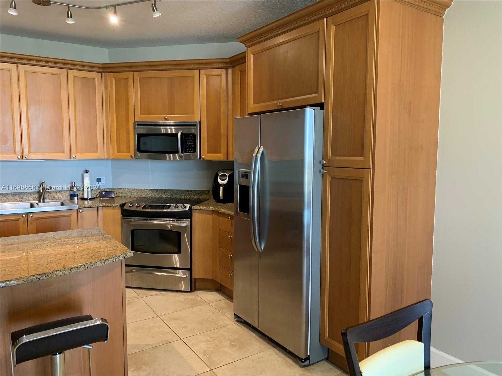 Small Image of 55 MERRICK WAY #730, Coral Gables Number 4