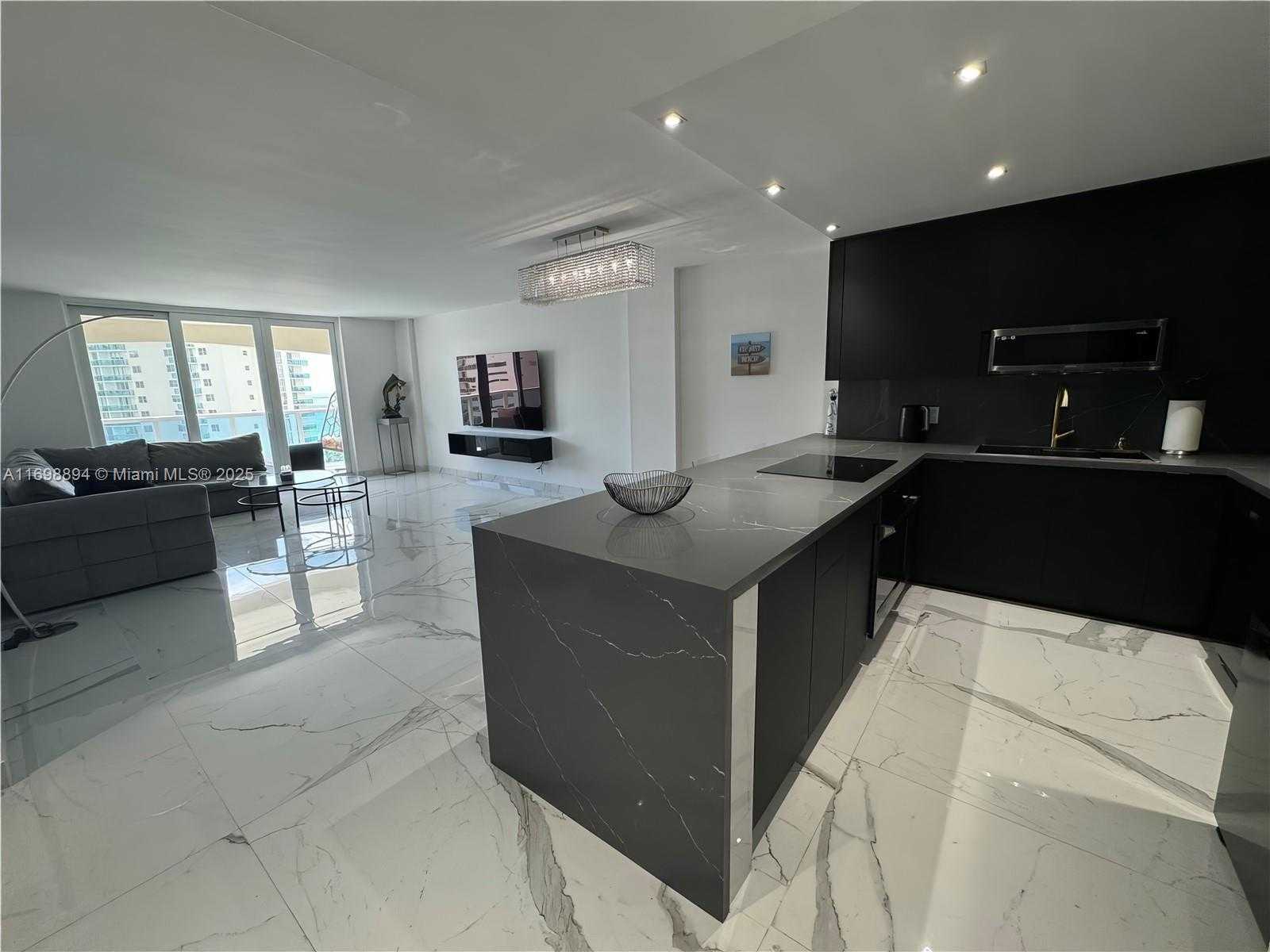 Small Image of 3800 SOUTH OCEAN DR #1115, Hollywood Number 5