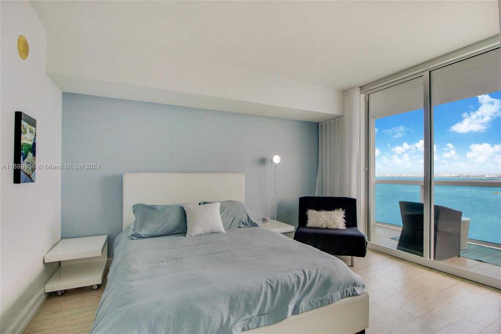 Small Image of 1800 NORTH BAYSHORE DR #2407, Miami Number 10