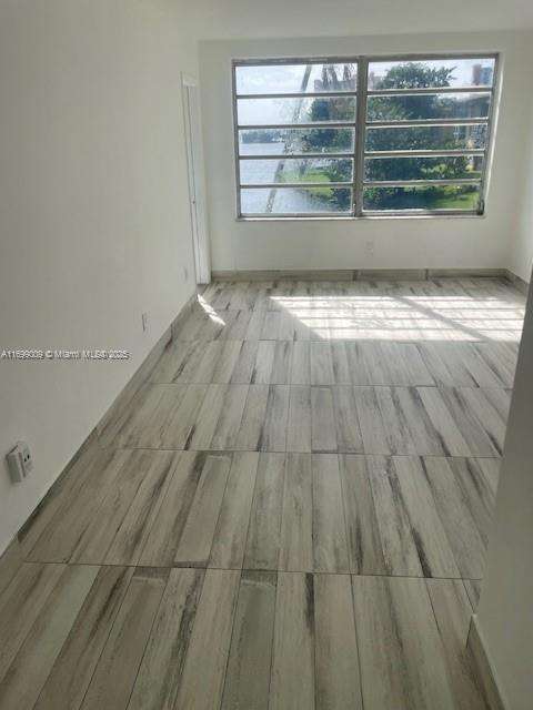 Small Image of 1350 NORTH EAST 191ST ST #B203, Miami Number 22