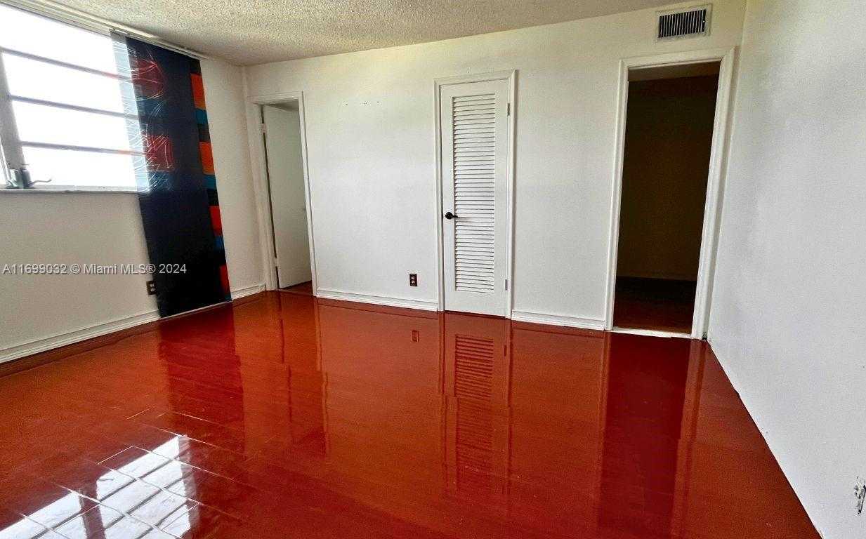 Small Image of 1811 JEFFERSON ST #705, Hollywood Number 16