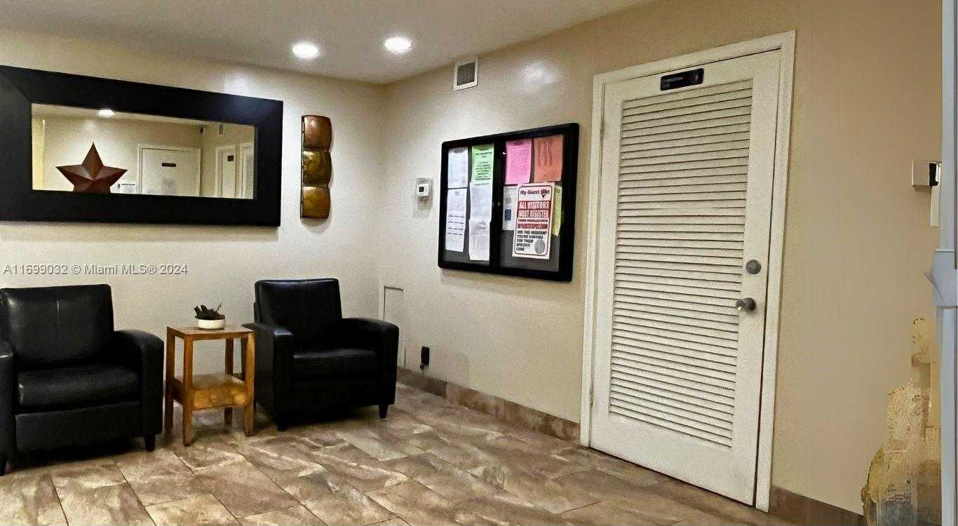 Small Image of 1811 JEFFERSON ST #705, Hollywood Number 29