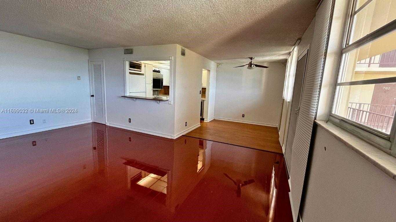 Small Image of 1811 JEFFERSON ST #705, Hollywood Number 7