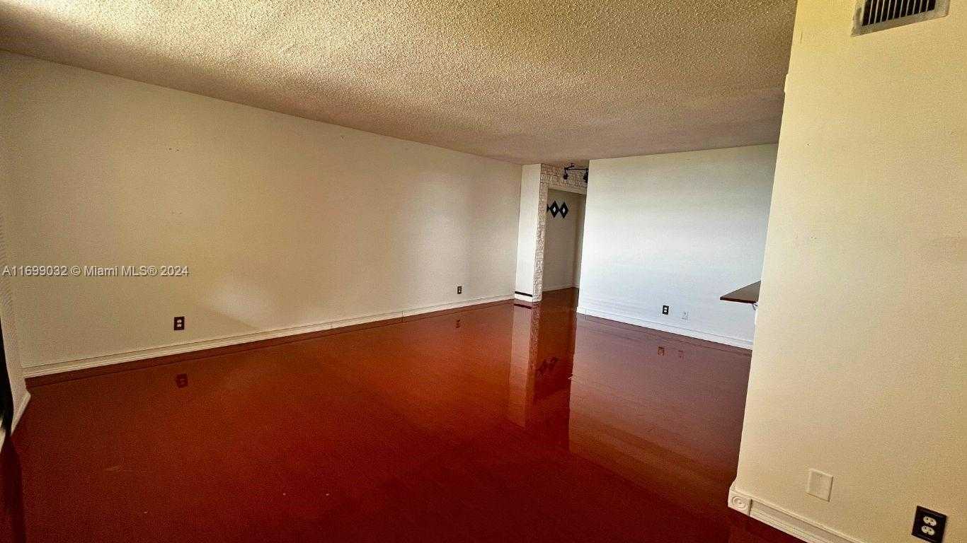 Small Image of 1811 JEFFERSON ST #705, Hollywood Number 9