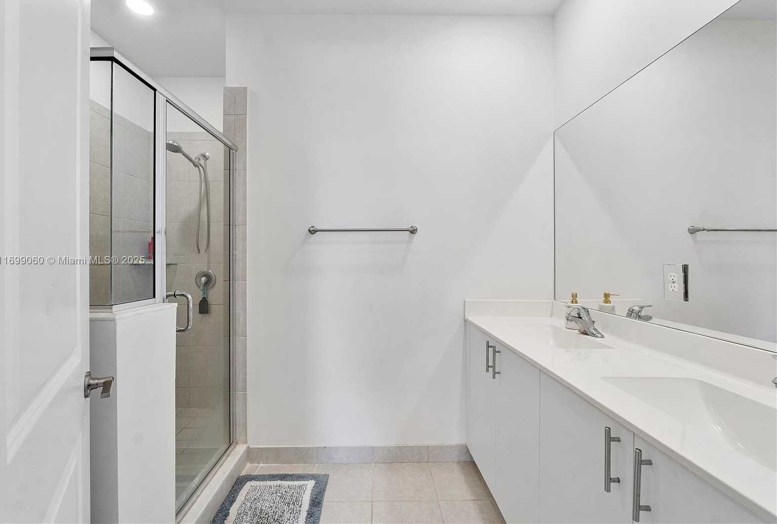 Small Image of 11962 SOUTH WEST 247TH TER, Homestead Number 22