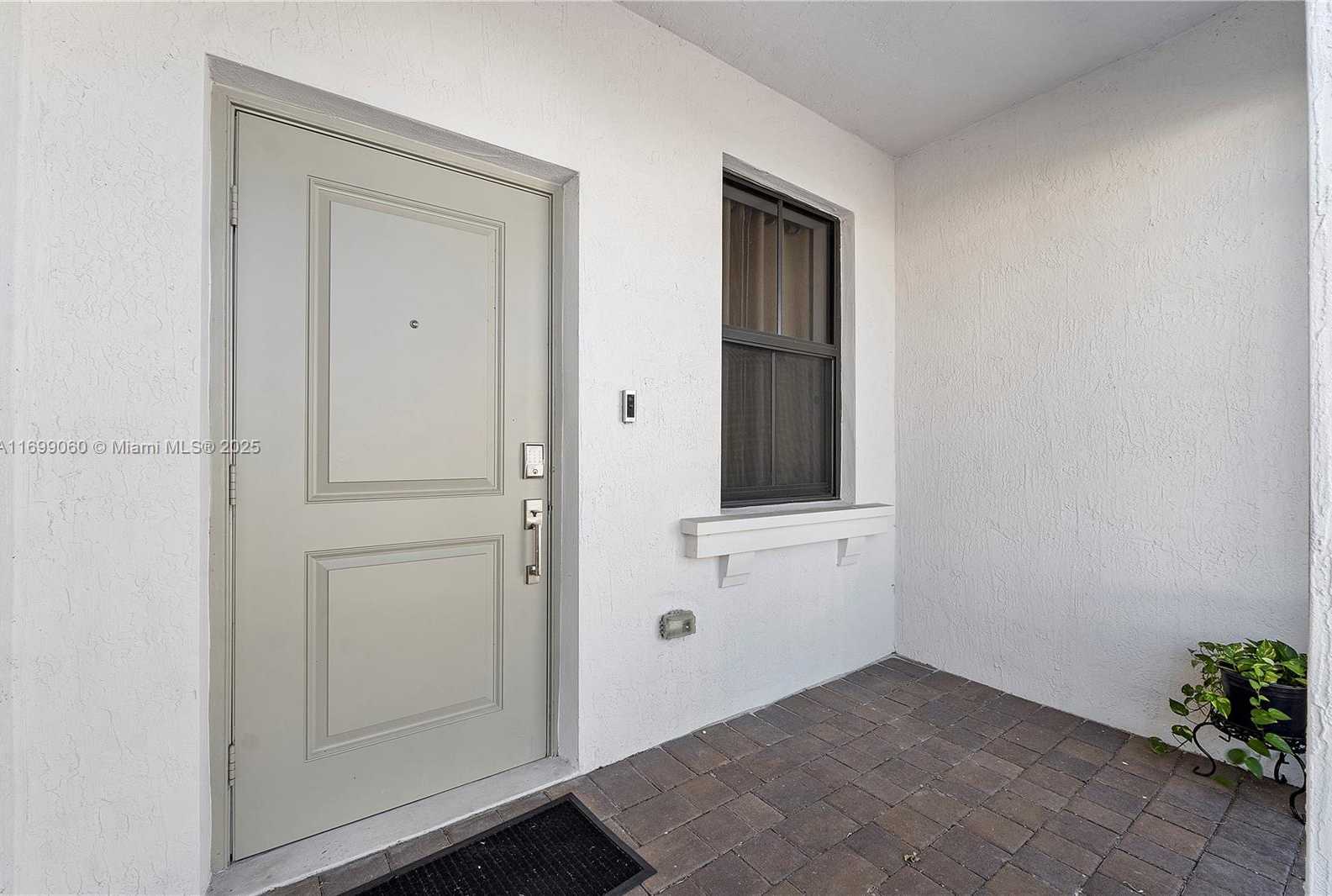 Small Image of 11962 SOUTH WEST 247TH TER, Homestead Number 4