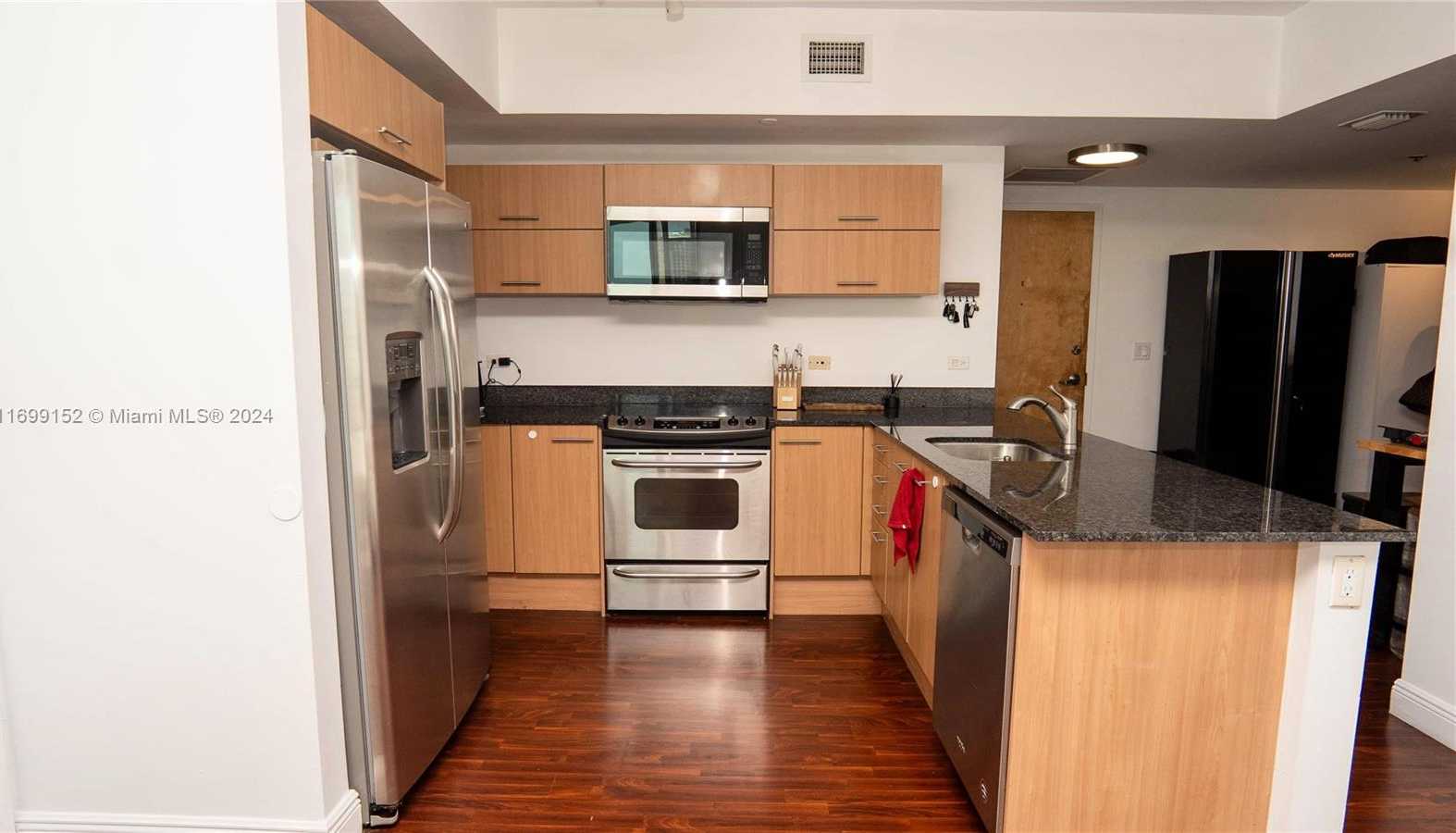 Small Image of 350 SOUTH MIAMI AVE #2905, Miami Number 4