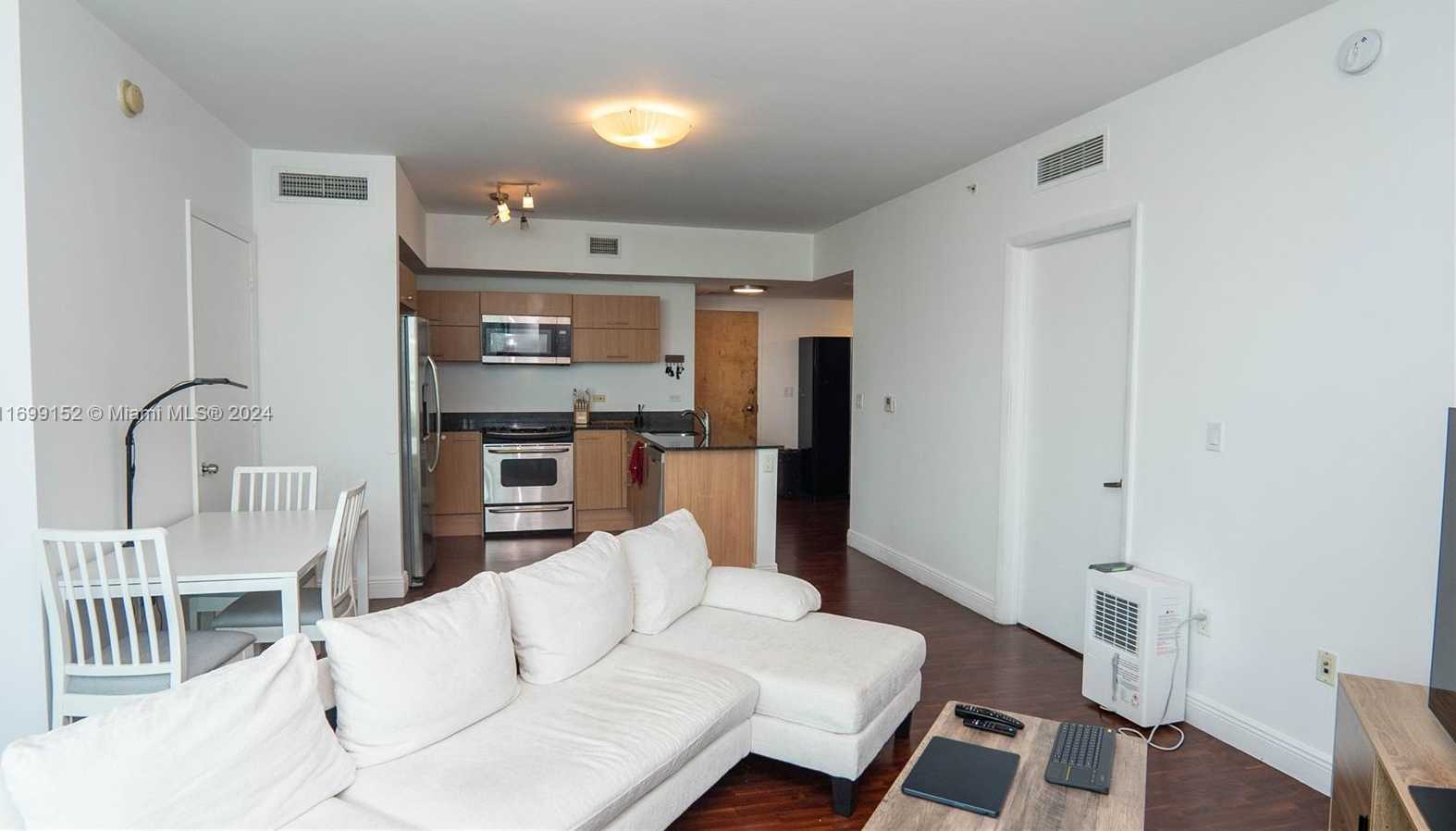 Small Image of 350 SOUTH MIAMI AVE #2905, Miami Number 8
