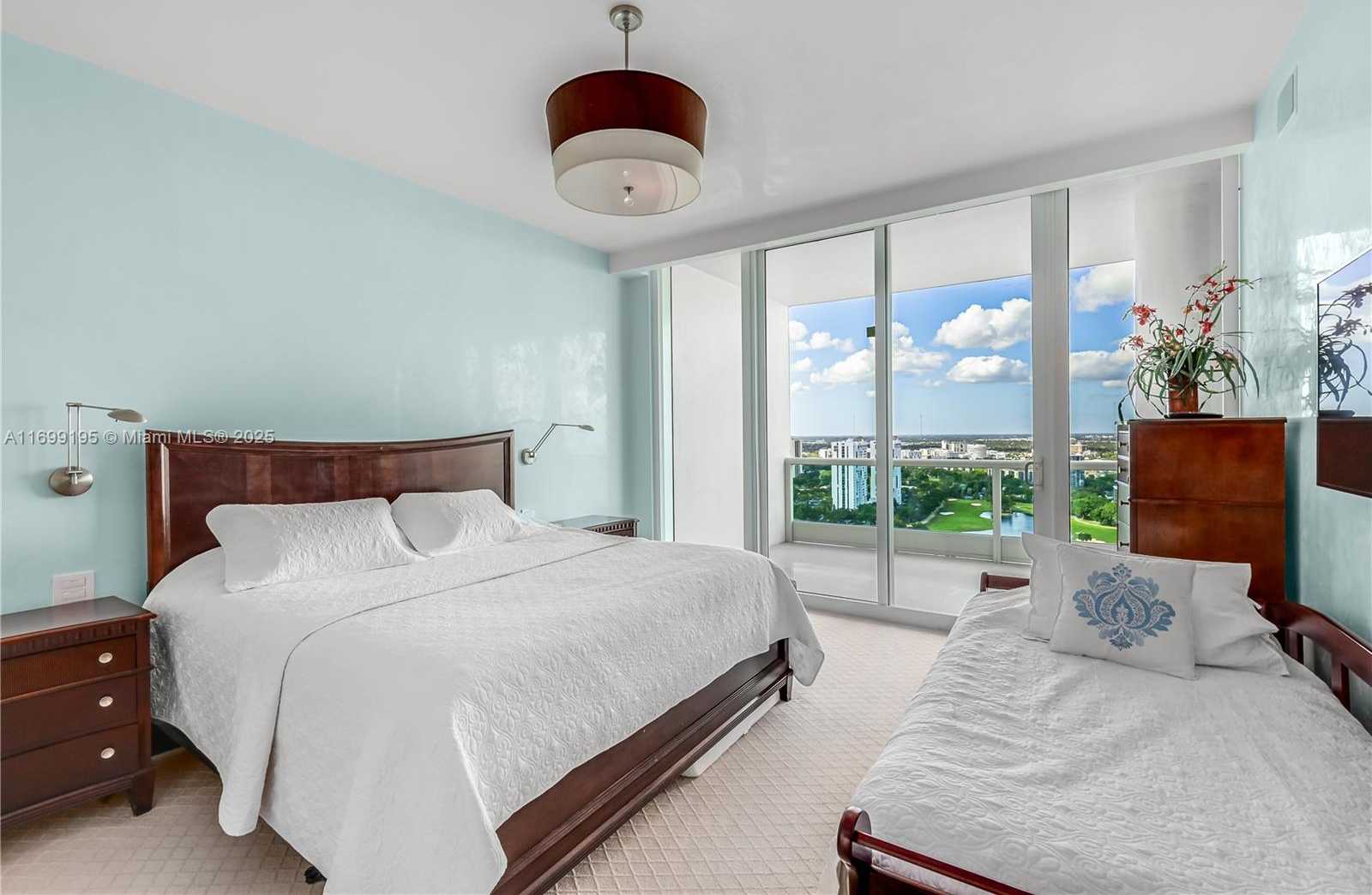 Small Image of 20155 NORTH EAST 38TH CT #2903, Aventura Number 17