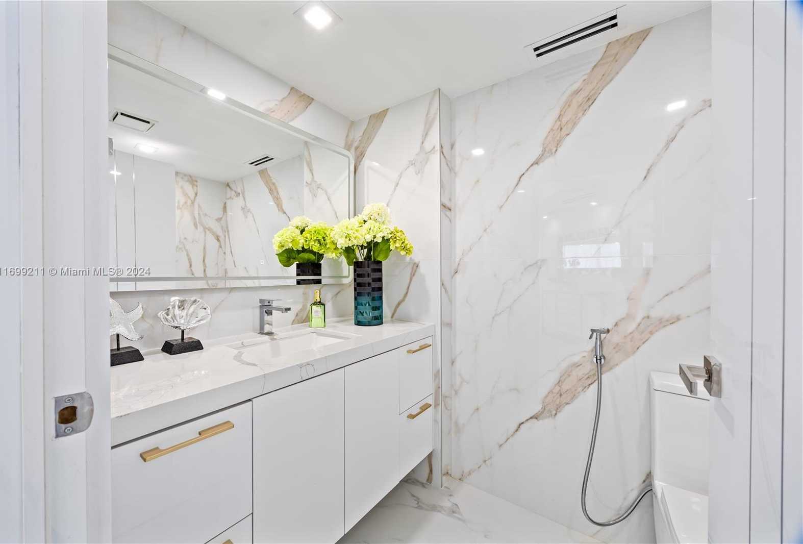 Small Image of 16445 COLLINS AVE #1126, Sunny Isles Beach Number 14