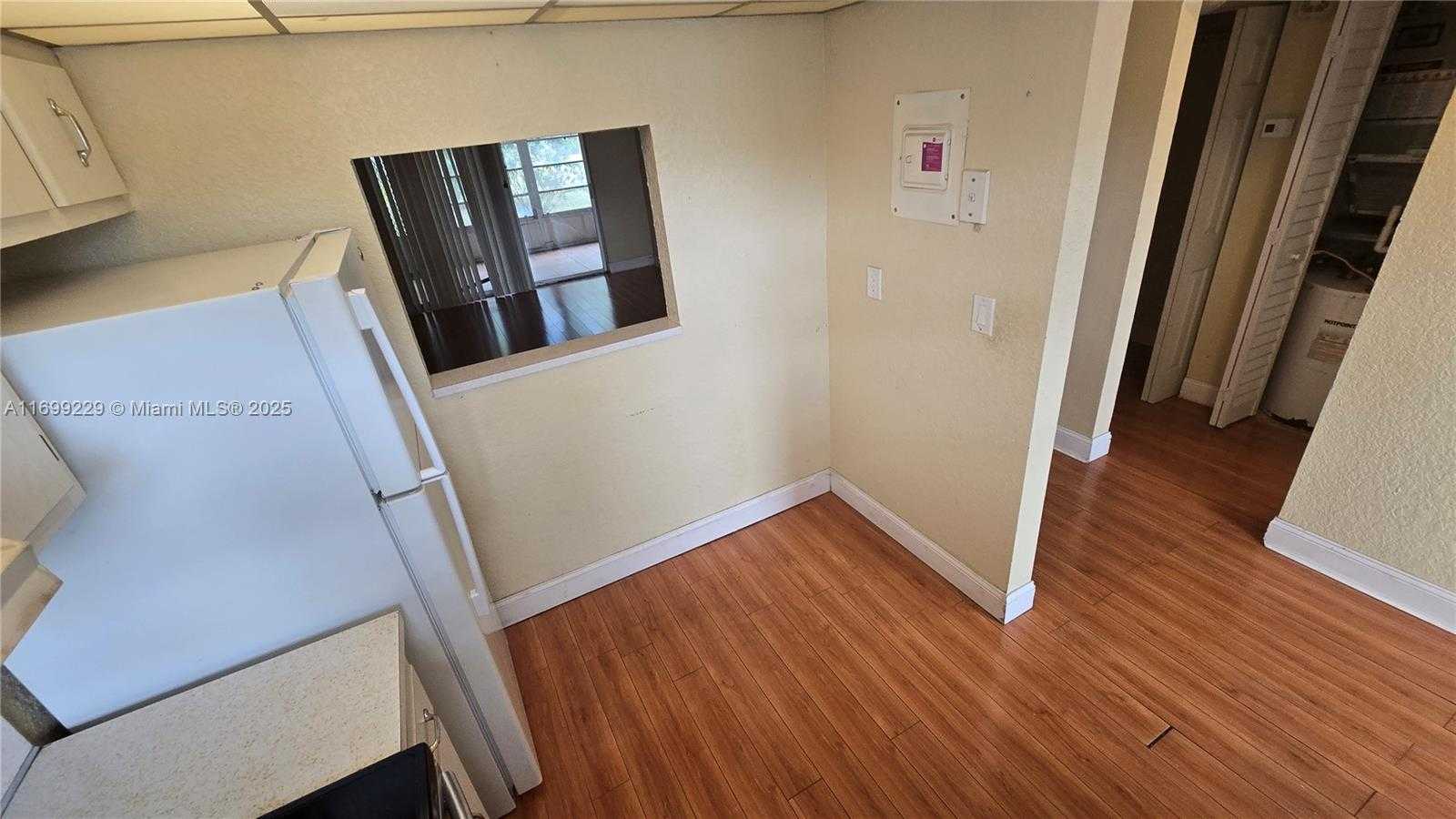 Small Image of 609 SOUTH STATE ROAD 7 #1E, Margate Number 2