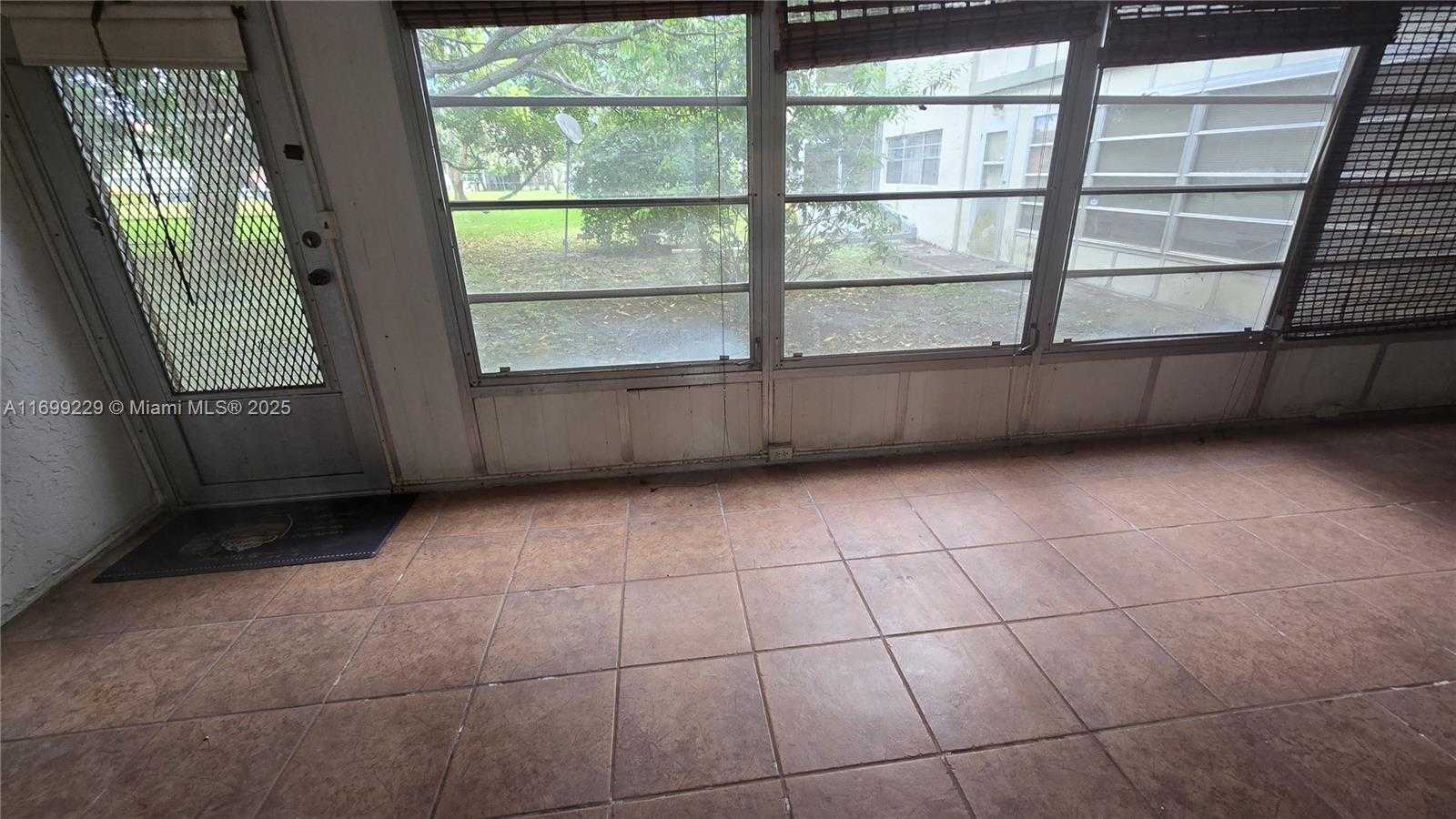 Small Image of 609 SOUTH STATE ROAD 7 #1E, Margate Number 6