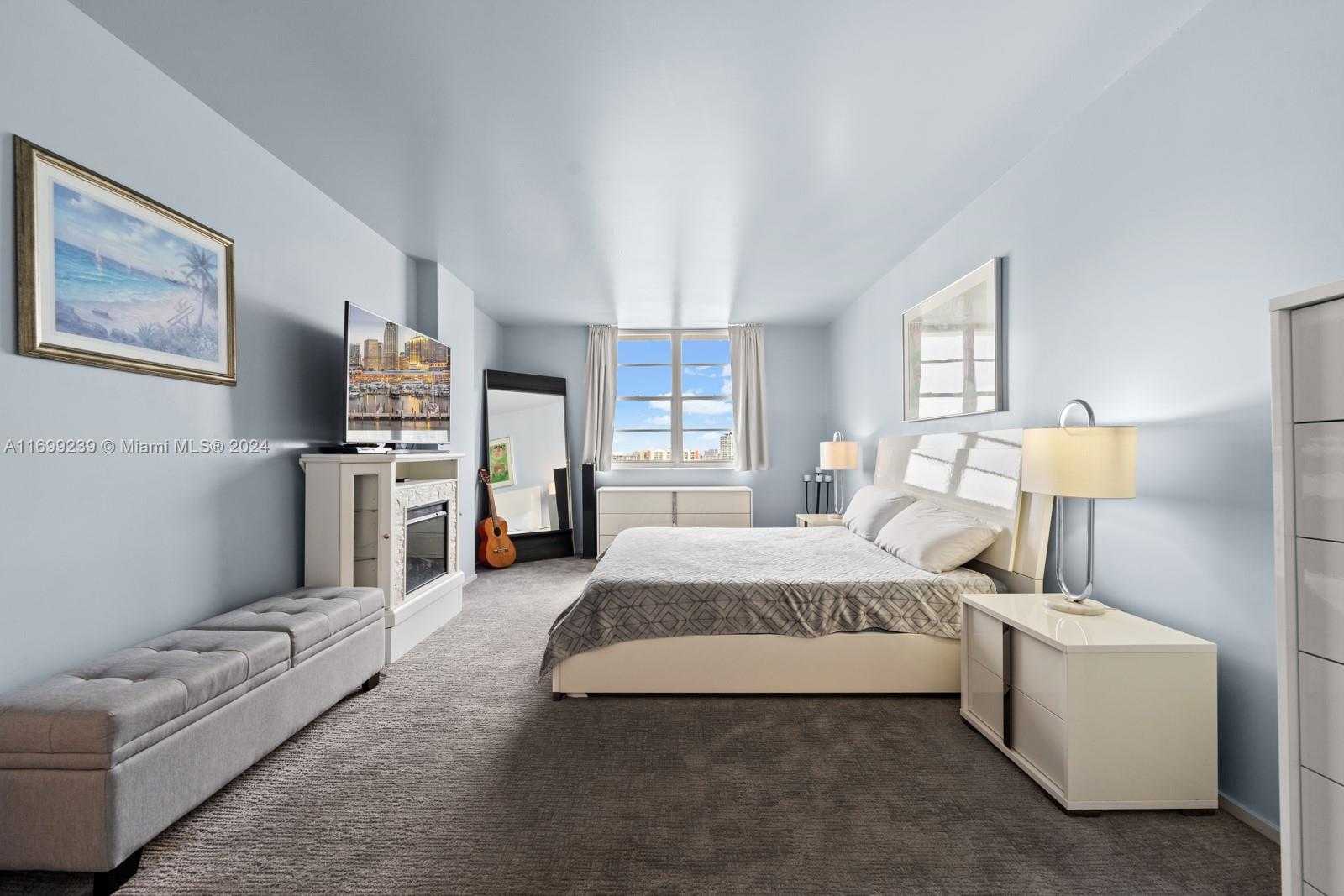 Small Image of 500 BAYVIEW DR #PH-21, Sunny Isles Beach Number 28