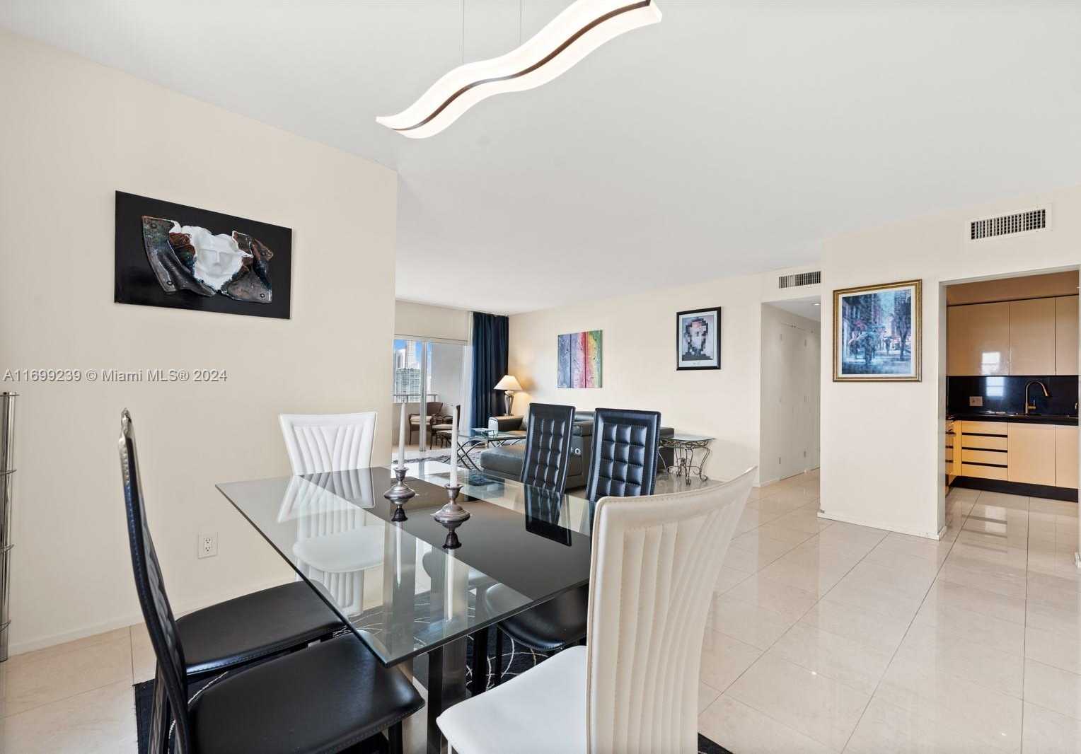 Small Image of 500 BAYVIEW DR #PH-21, Sunny Isles Beach Number 8