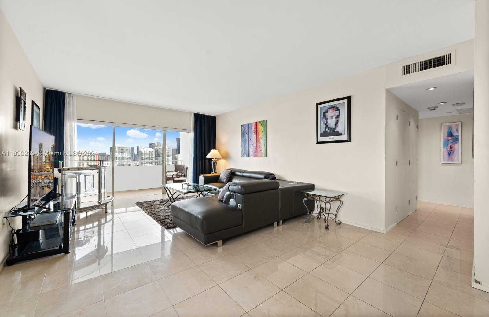 Small Image of 500 BAYVIEW DR #PH-21, Sunny Isles Beach Number 9