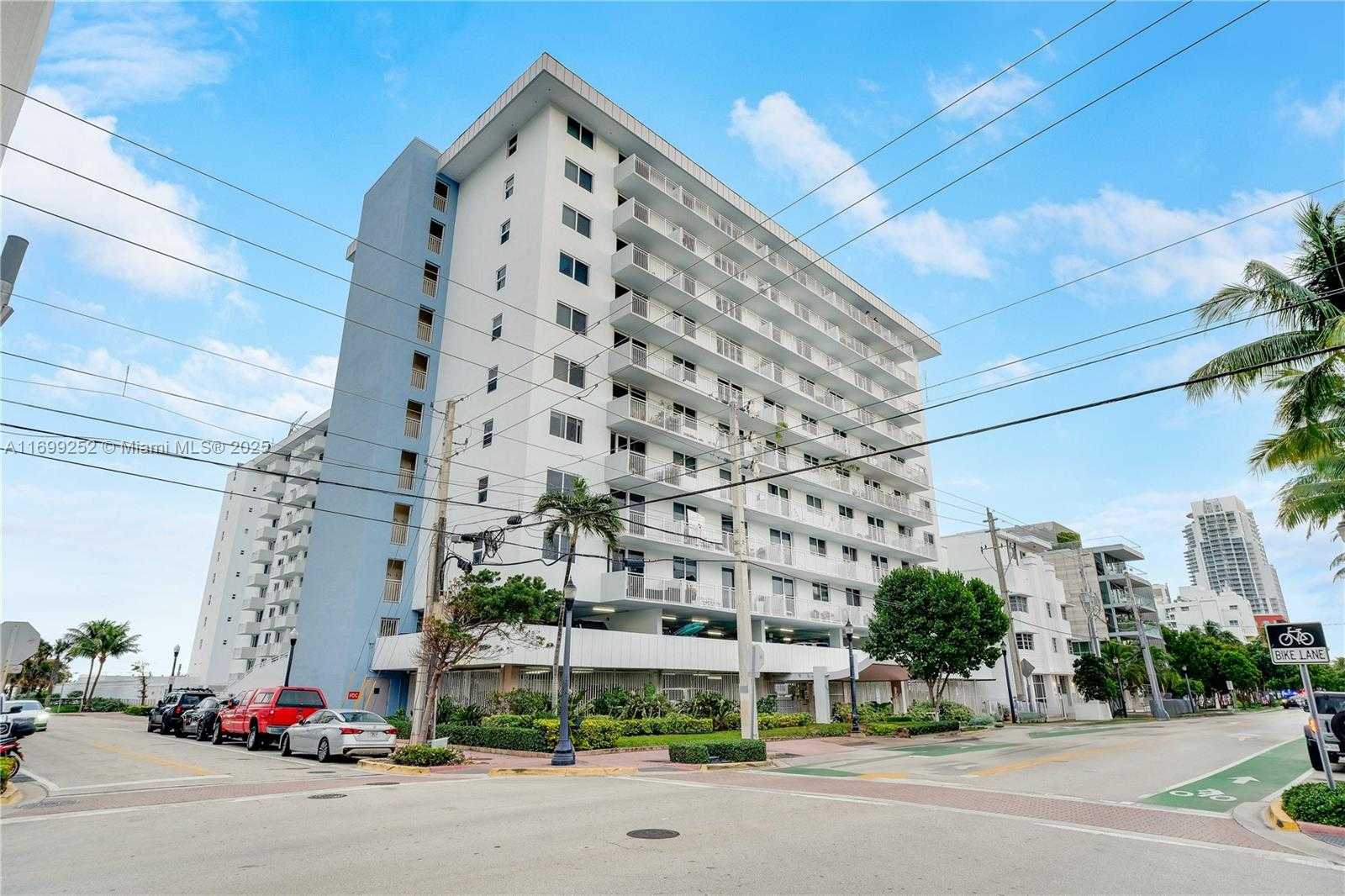 Small Image of 345 OCEAN DR #703, Miami Beach Number 27