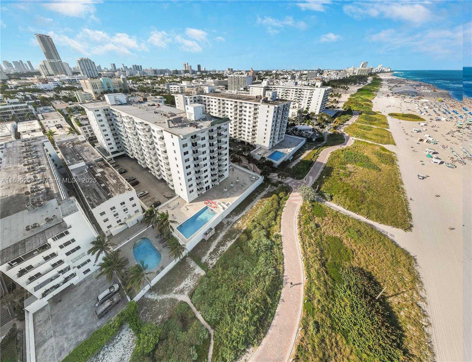 Small Image of 345 OCEAN DR #703, Miami Beach Number 32