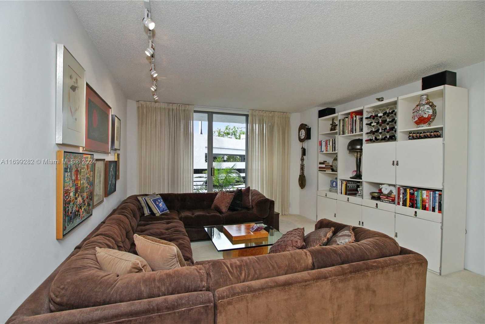 Small Image of 3400 NORTH EAST 192ND ST #307, Aventura Number 3