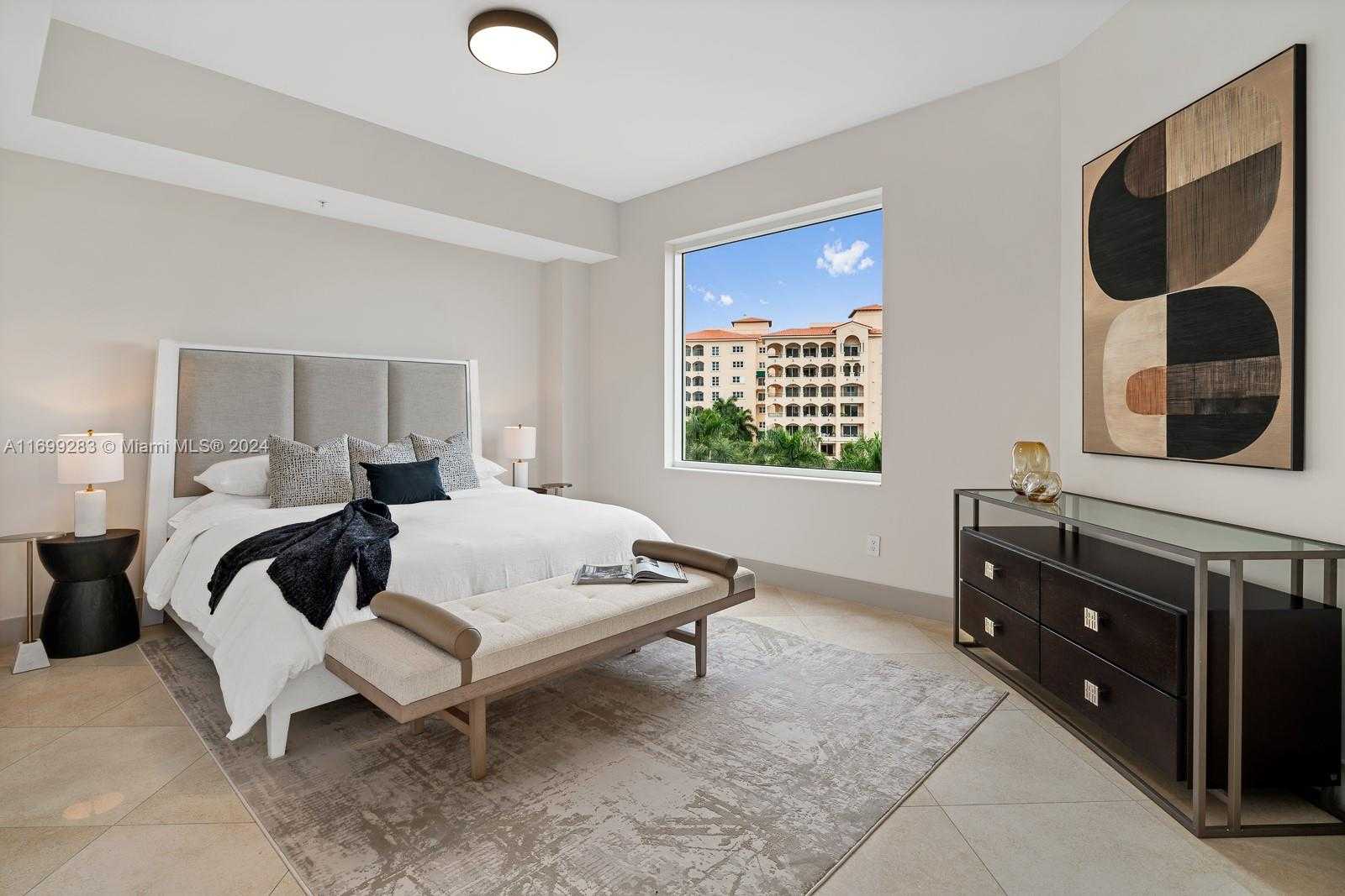 Small Image of 13621 DEERING BAY DR #503, Coral Gables Number 16