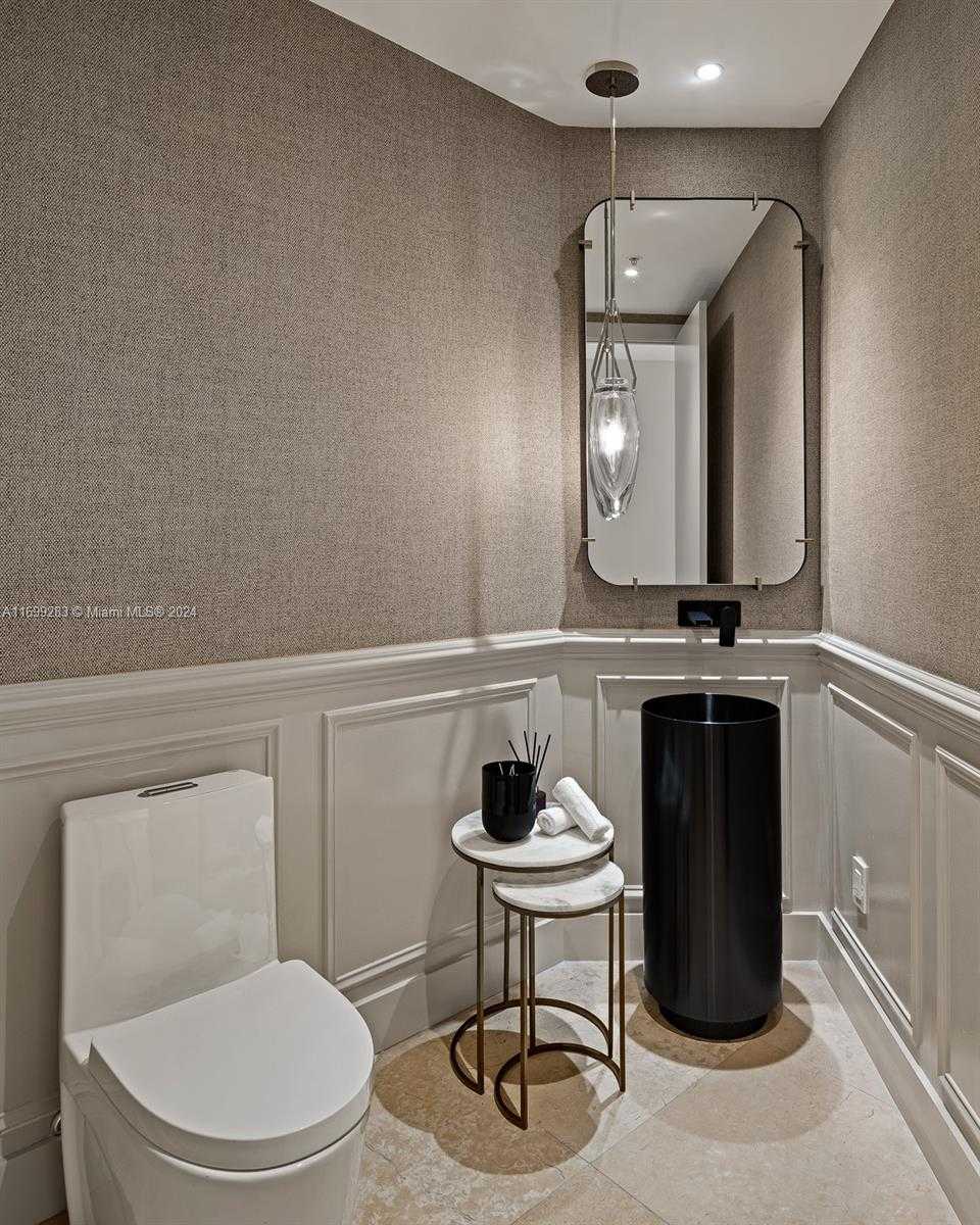Small Image of 13621 DEERING BAY DR #503, Coral Gables Number 22
