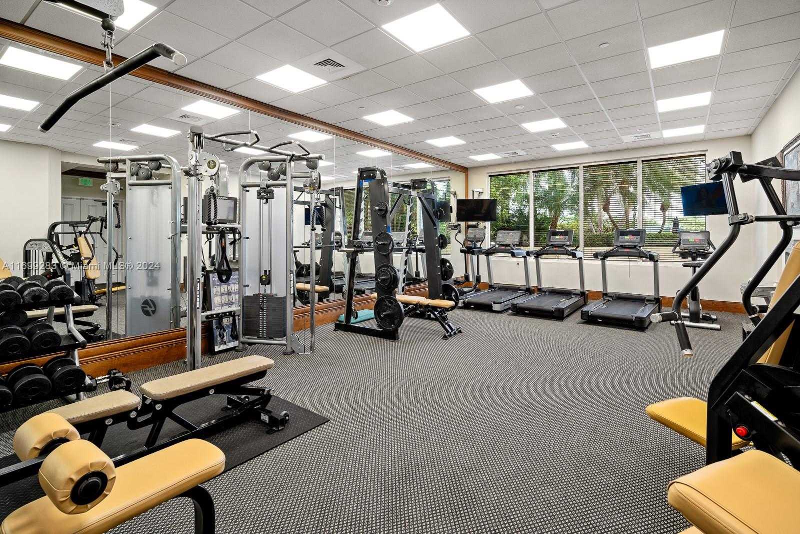 Small Image of 13621 DEERING BAY DR #503, Coral Gables Number 27