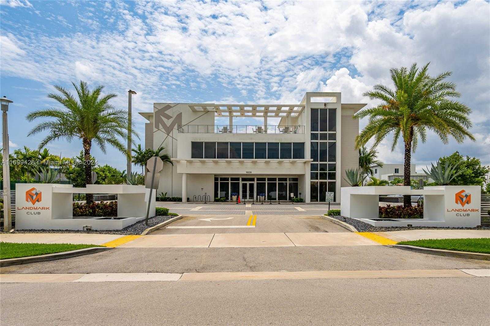 Small Image of 6420 NORTH WEST 102ND PATH #303, Doral Number 11