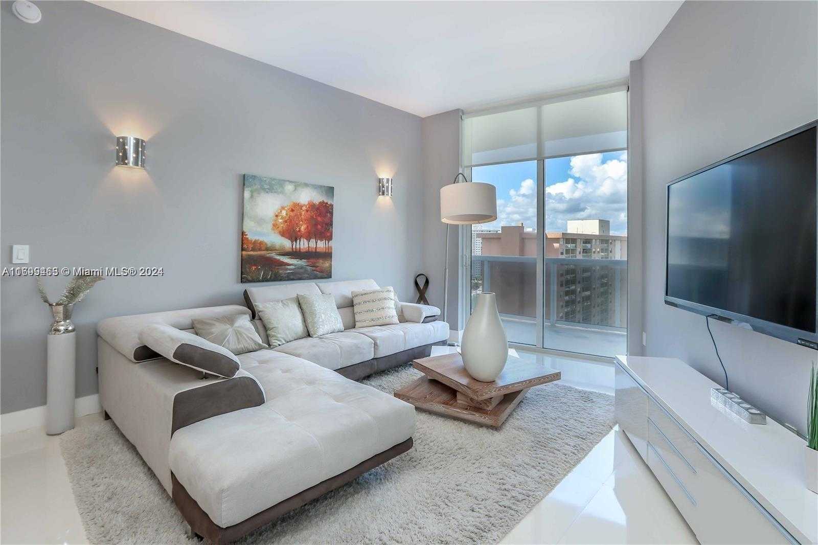 Small Image of 16001 COLLINS AVE #1405, Sunny Isles Beach Number 4