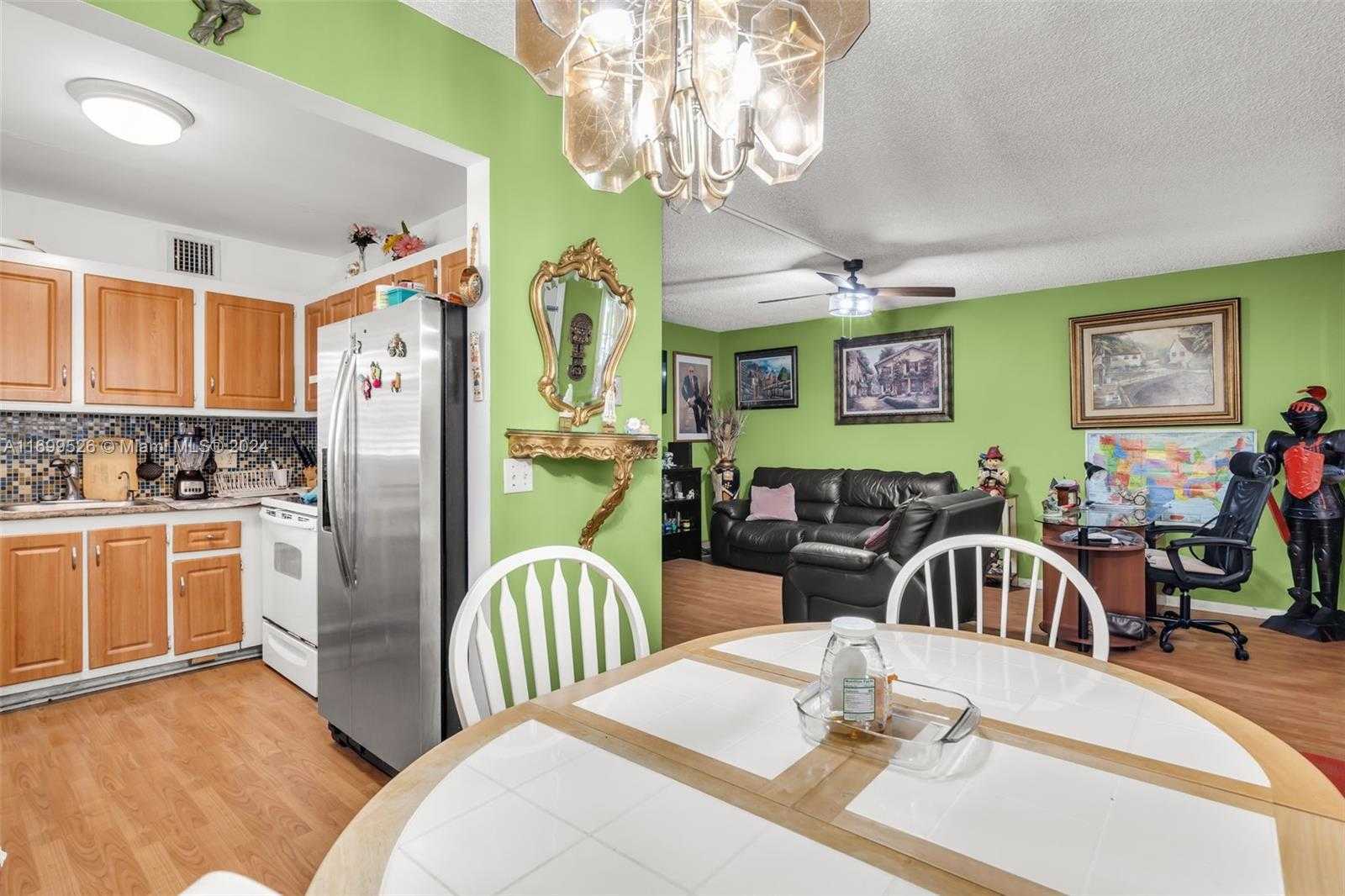 Small Image of 200 SOUTH WEST 132ND WAY #211L, Pembroke Pines Number 10