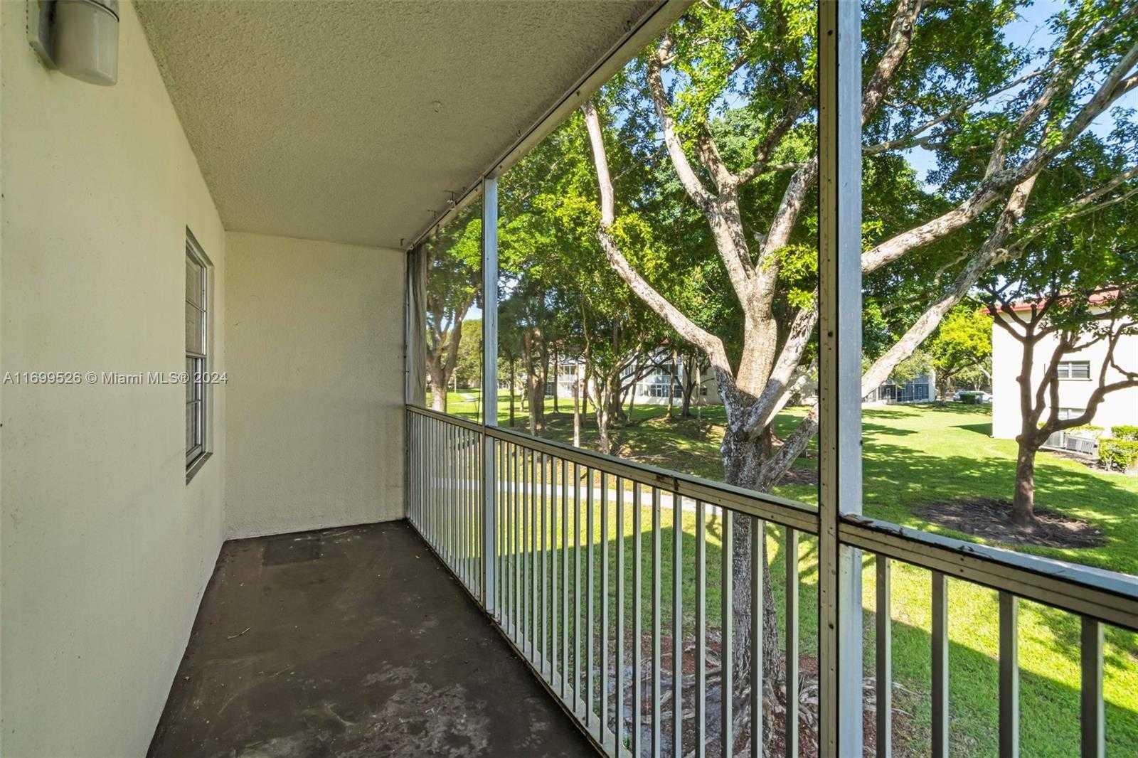 Small Image of 200 SOUTH WEST 132ND WAY #211L, Pembroke Pines Number 19