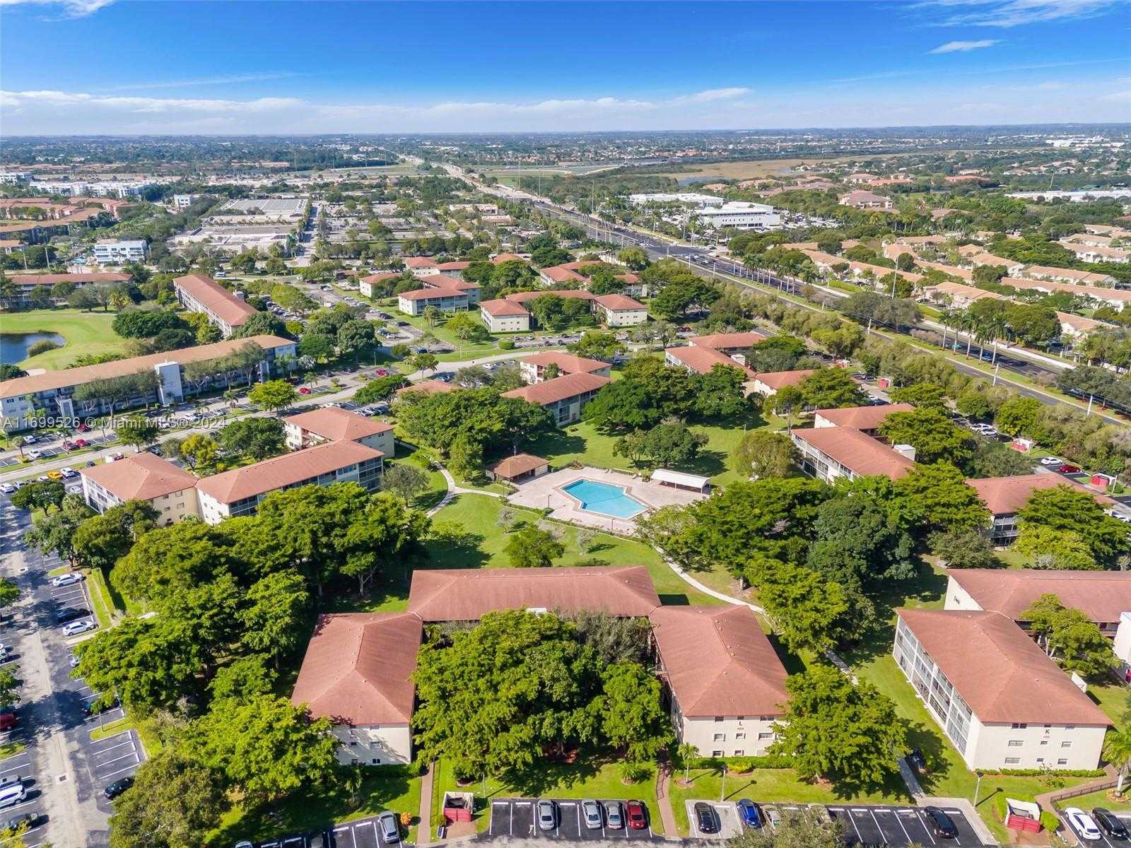 Small Image of 200 SOUTH WEST 132ND WAY #211L, Pembroke Pines Number 21