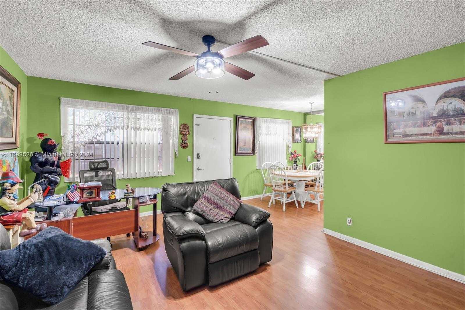 Small Image of 200 SOUTH WEST 132ND WAY #211L, Pembroke Pines Number 6