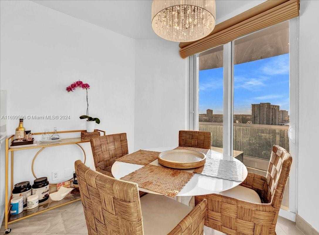 Small Image of 7000 ISLAND BLVD #1207, Aventura Number 16