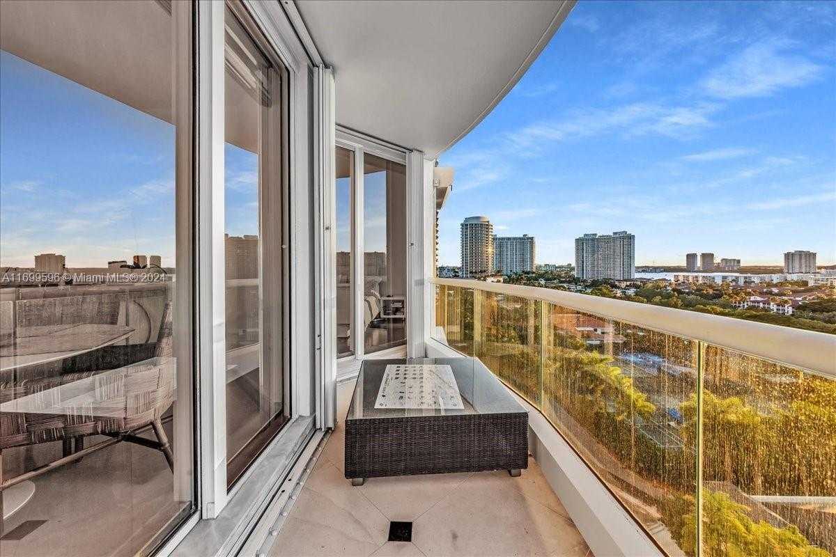 Small Image of 7000 ISLAND BLVD #1207, Aventura Number 56