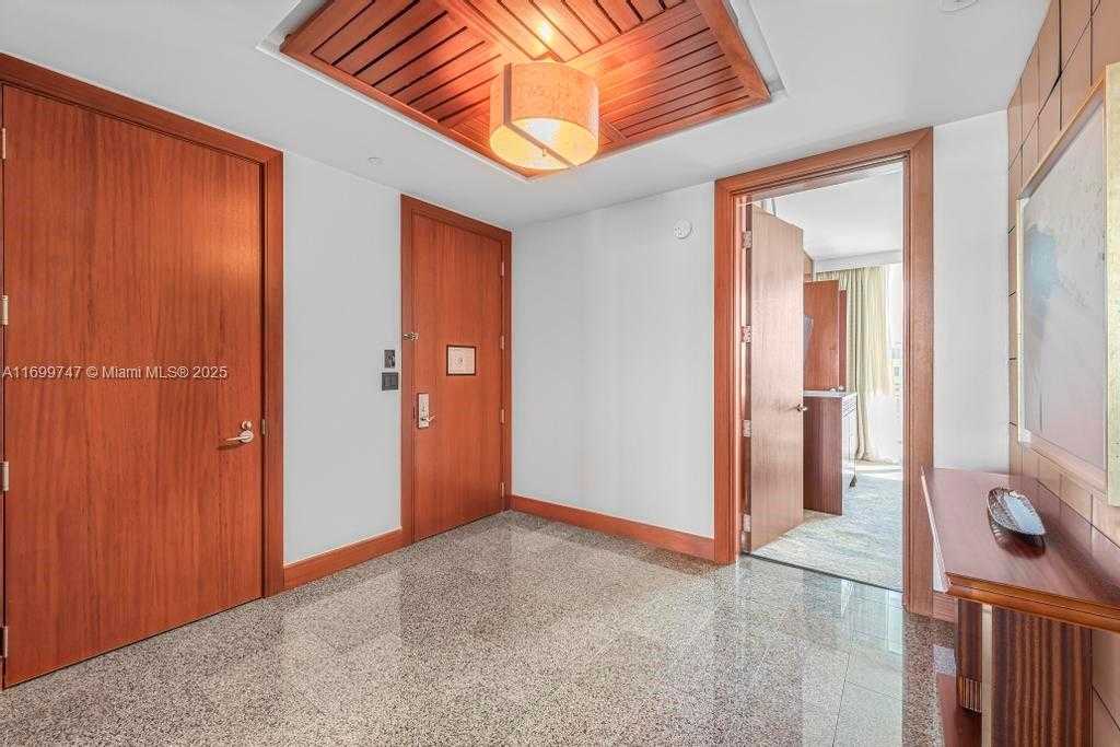 Small Image of 10295 COLLINS AVE #1114, Bal Harbour Number 8