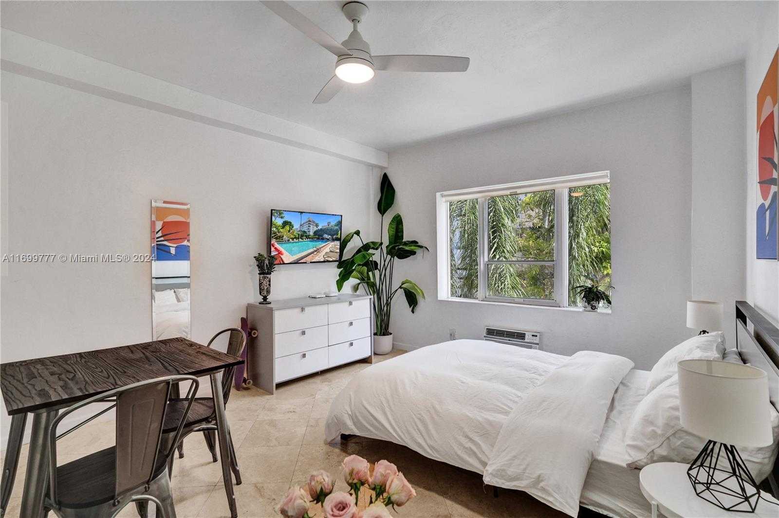 Small Image of 255 WEST 24TH ST #204, Miami Beach Number 6