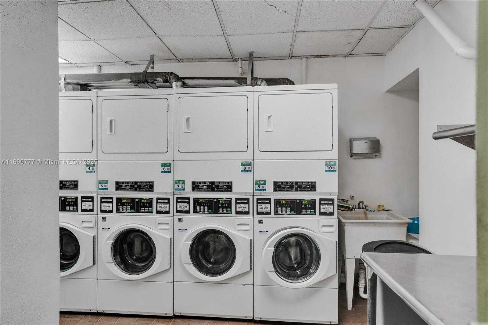 Small Image of 255 WEST 24TH ST #204, Miami Beach Number 9