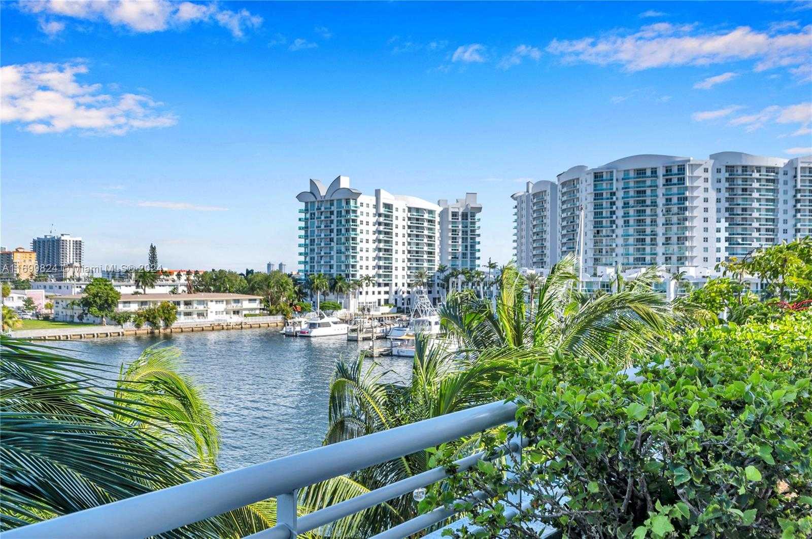 Small Image of 7929 WEST DR #401, North Bay Village Number 17
