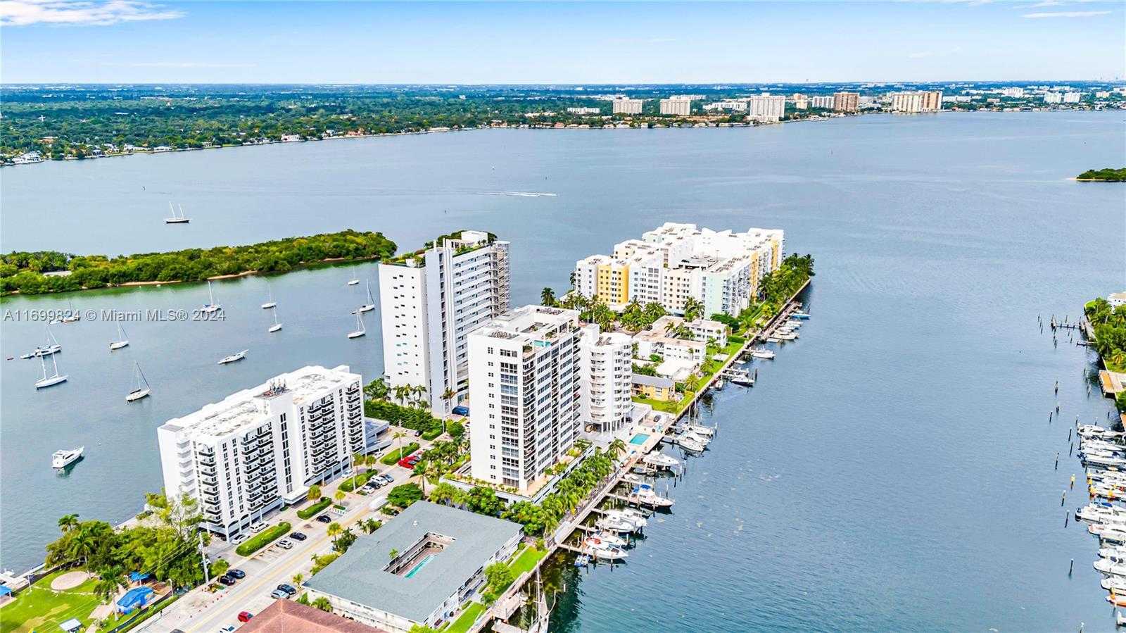 Small Image of 7929 WEST DR #401, North Bay Village Number 19