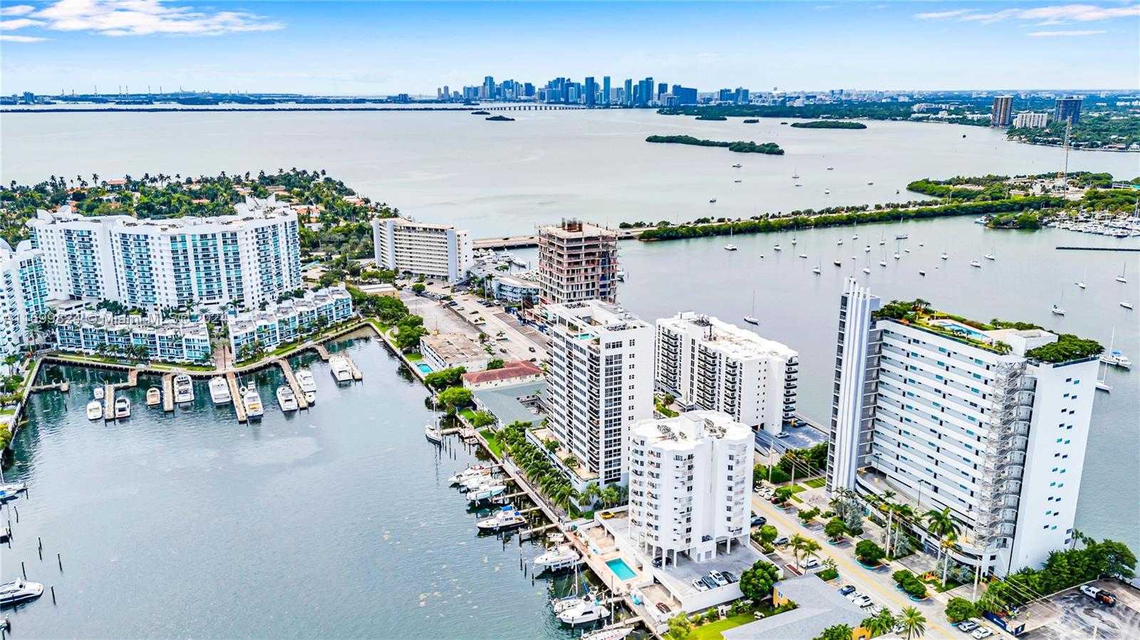 Small Image of 7929 WEST DR #401, North Bay Village Number 21