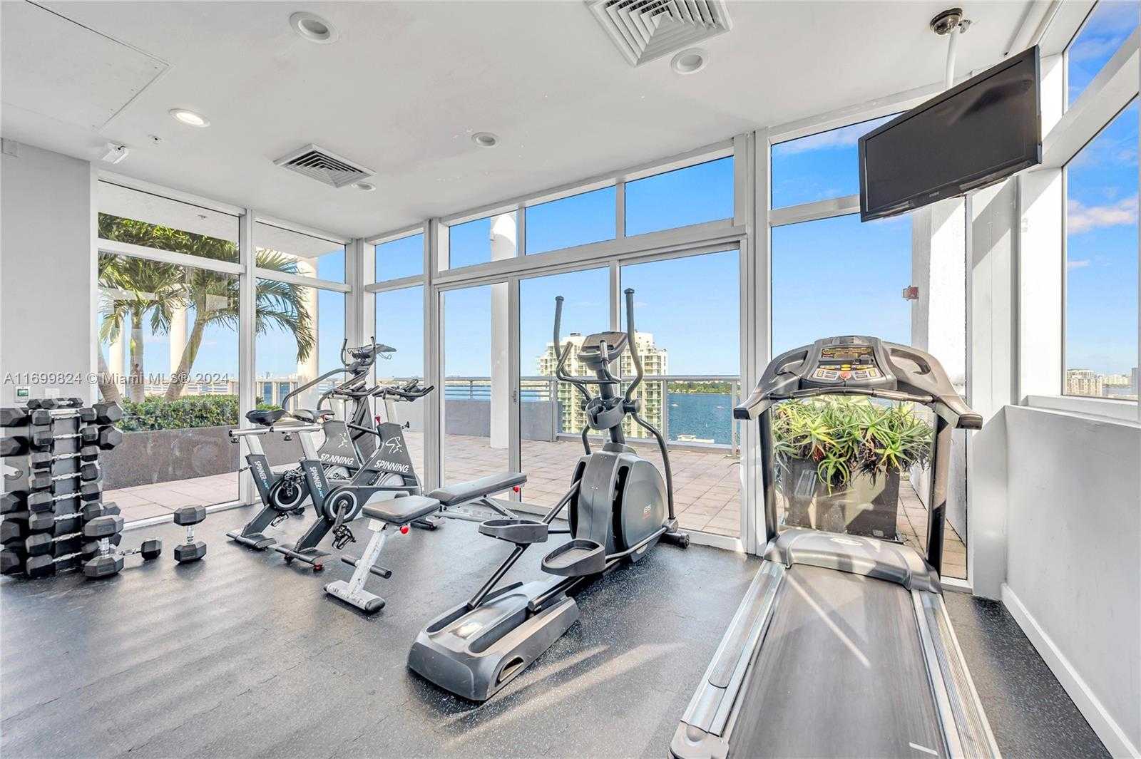 Small Image of 7929 WEST DR #401, North Bay Village Number 22